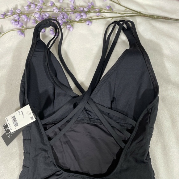 NWT La Blanca Cross Back One-Piece Swimsuit 14 BLK - Picture 10 of 12